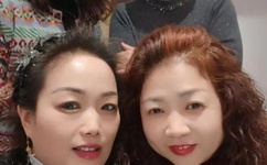 女子裸摔全光比赛在线观看